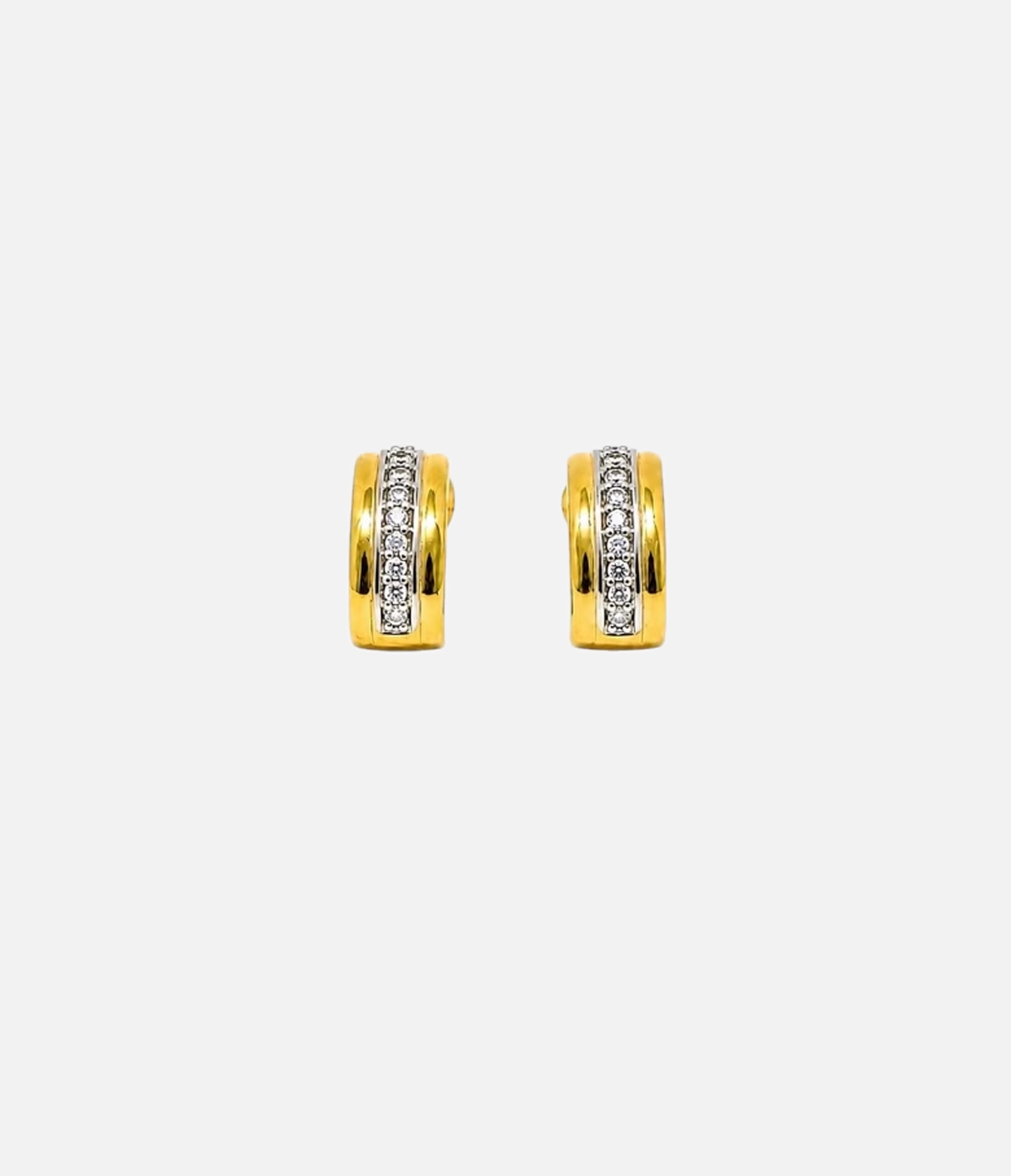 Lumiere Barrel Huggie Earrings_01