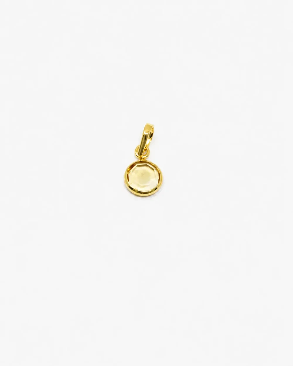Minimal Round Gold Pendant